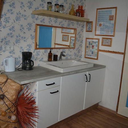 スタッズカナール Tintaglia, Betaalbaar En Gastvrij Bed & Breakfast エクステリア 写真
