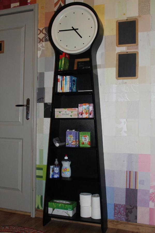 スタッズカナール Tintaglia, Betaalbaar En Gastvrij Bed & Breakfast エクステリア 写真
