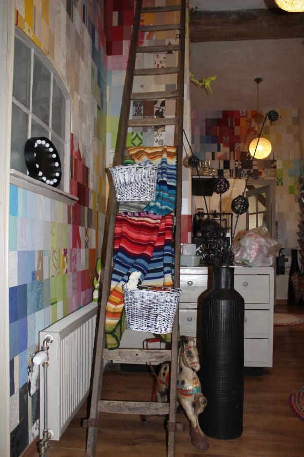 スタッズカナール Tintaglia, Betaalbaar En Gastvrij Bed & Breakfast エクステリア 写真