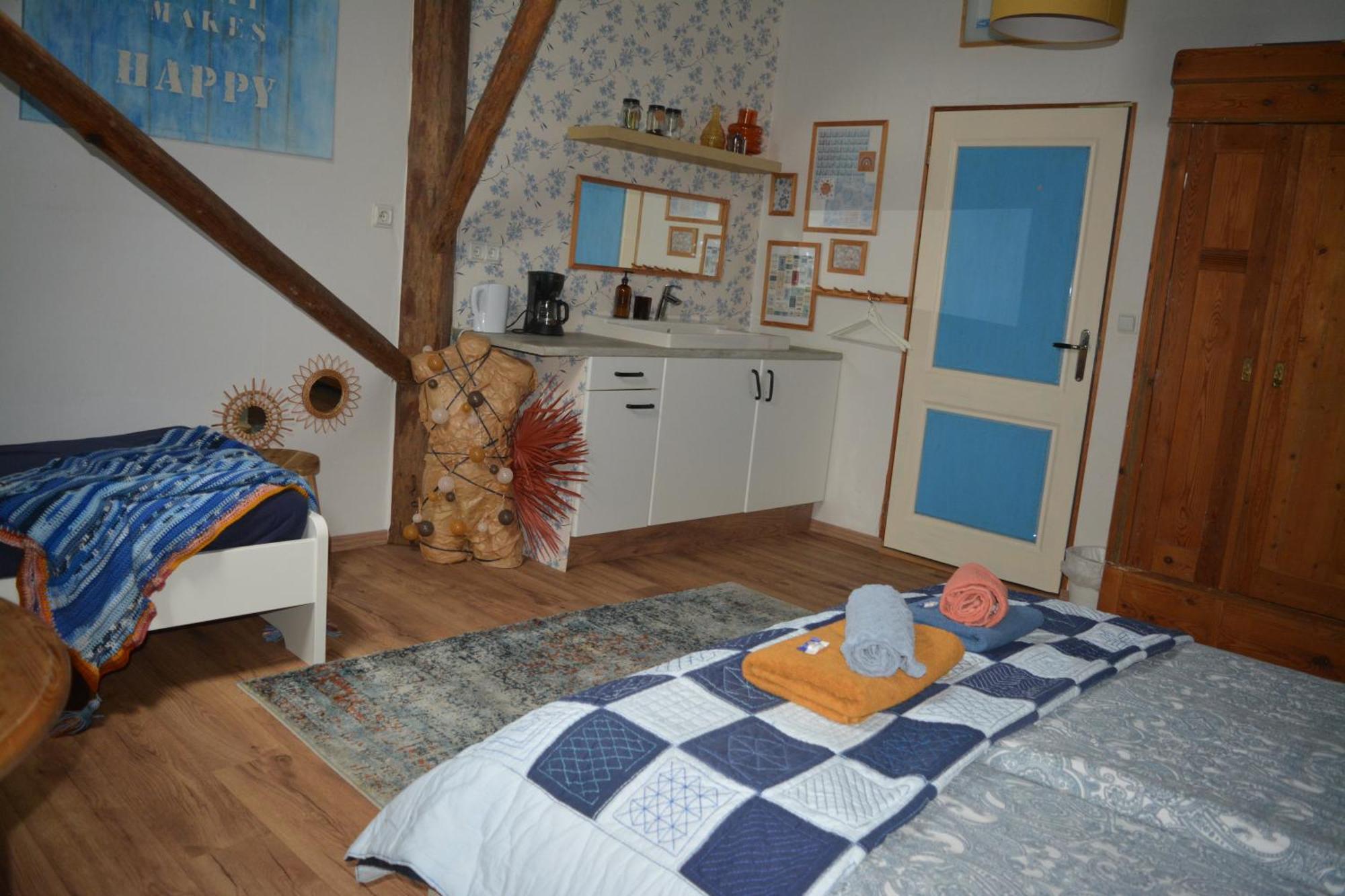 スタッズカナール Tintaglia, Betaalbaar En Gastvrij Bed & Breakfast エクステリア 写真