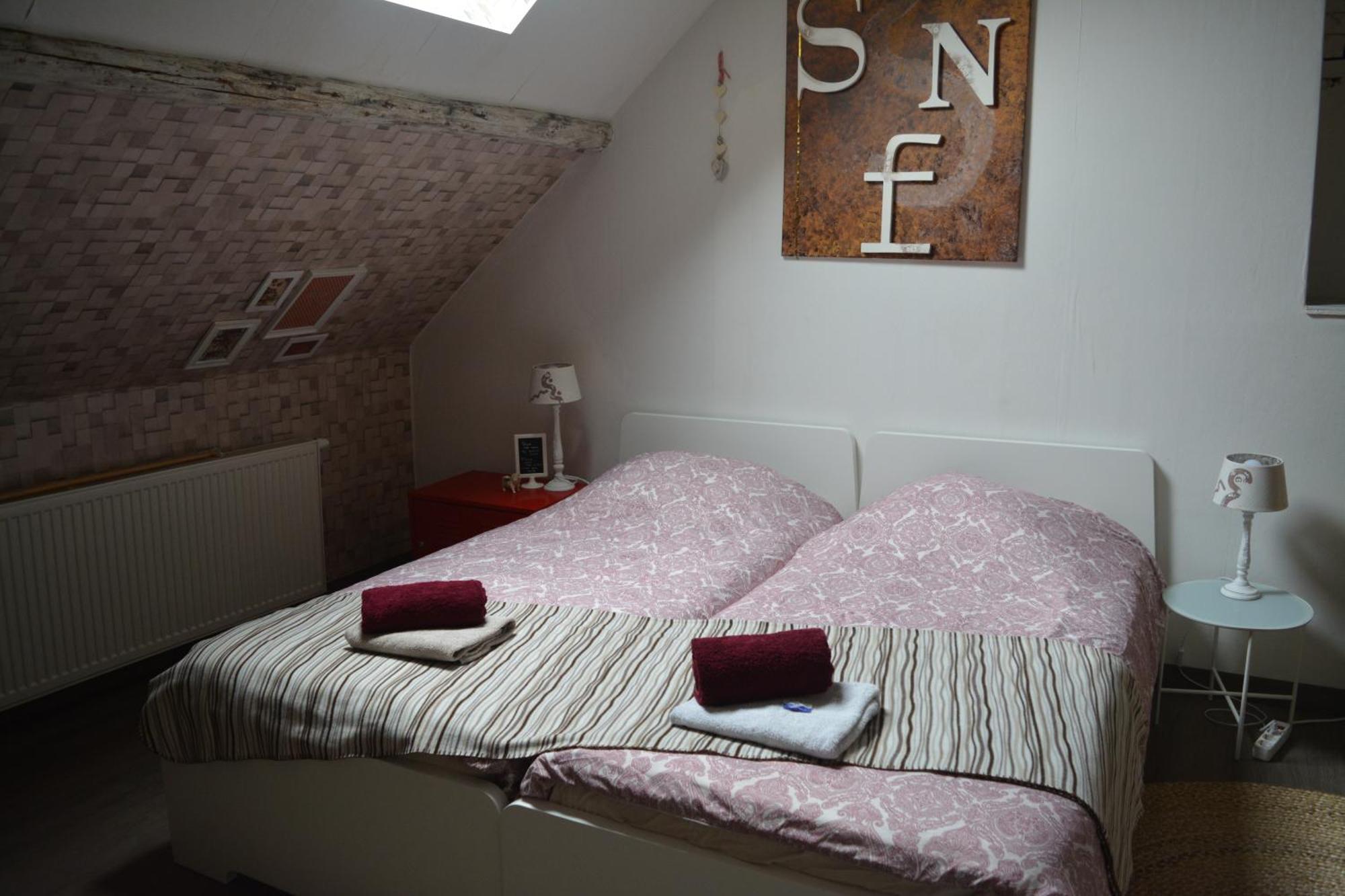 スタッズカナール Tintaglia, Betaalbaar En Gastvrij Bed & Breakfast エクステリア 写真