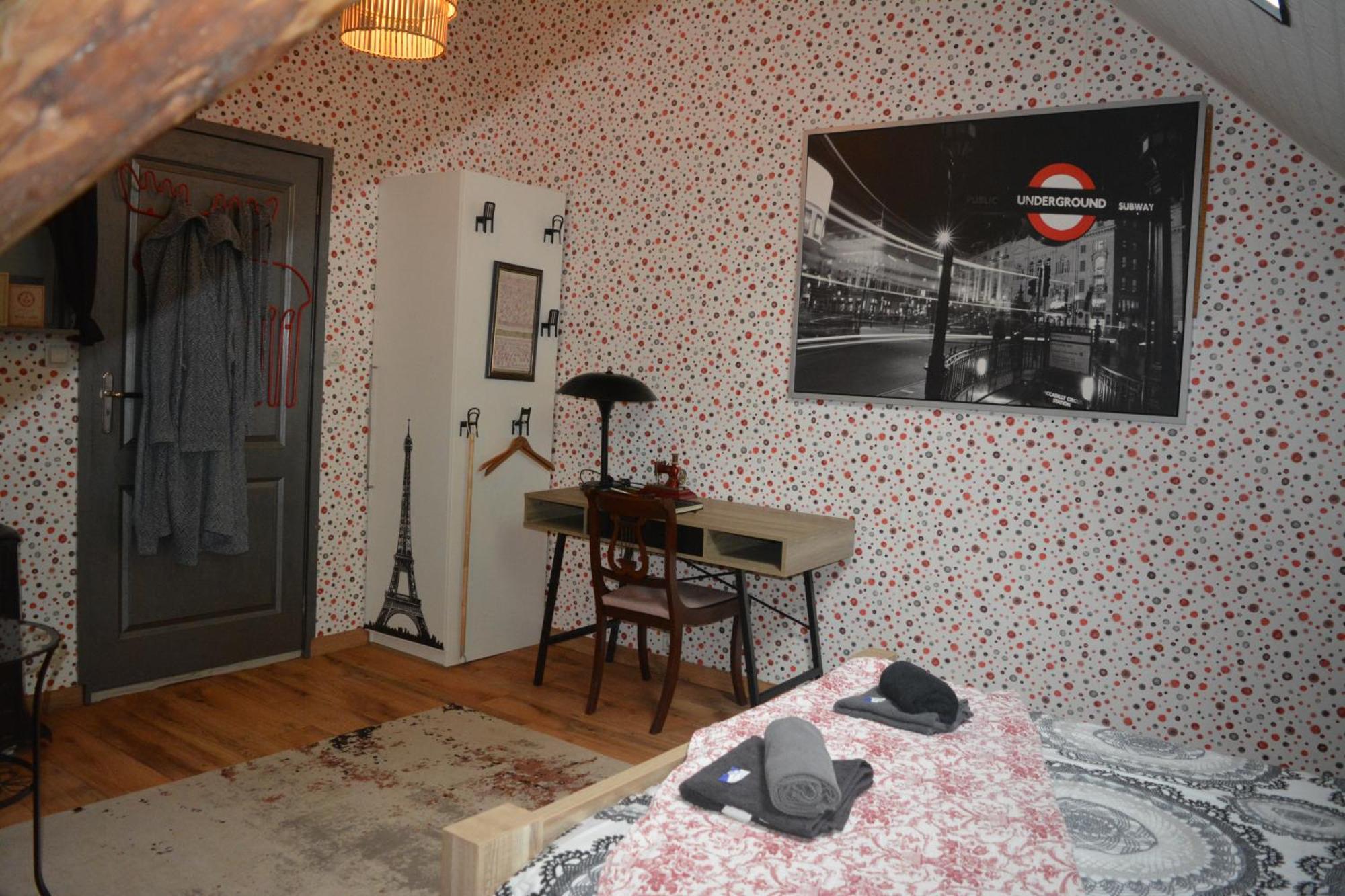 スタッズカナール Tintaglia, Betaalbaar En Gastvrij Bed & Breakfast エクステリア 写真