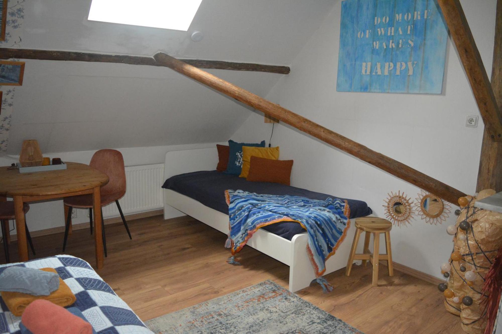 スタッズカナール Tintaglia, Betaalbaar En Gastvrij Bed & Breakfast エクステリア 写真